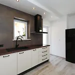 Vila Dobrila Sukošan