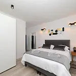 Dobrila Vila