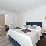 Dobrila Vila