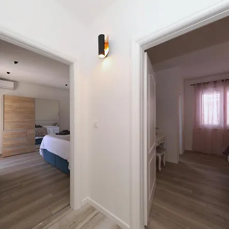 Dobrila Villa Sukošan