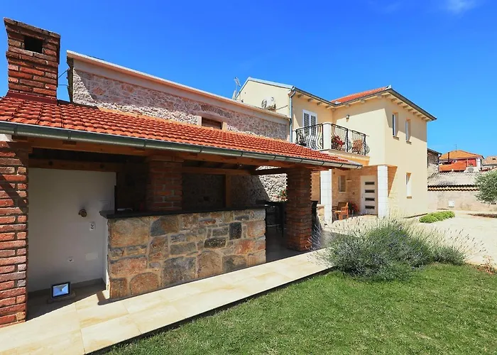 Villa Dobrila