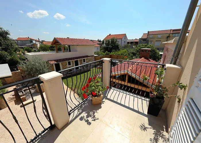 Vila Dobrila Sukosan