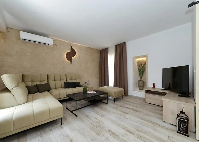 Dobrila Villa *
