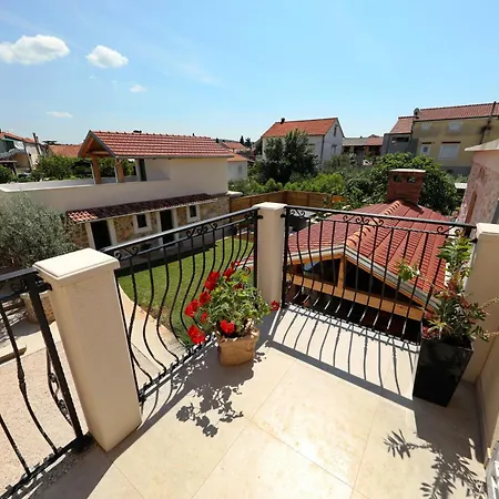 Villa Dobrila Sukošan