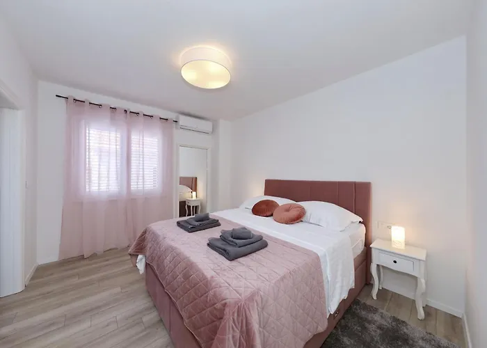 Вилла Dobrila Сукошан